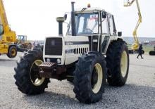2WD traktori Lamborghini 1556