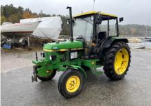 2WD traktori John Deere 1950 HK