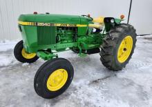2WD traktori John Deere 2640