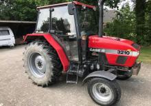 2WD traktori Case IH 3210