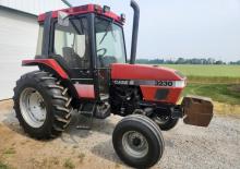 2WD traktori Case IH 3230
