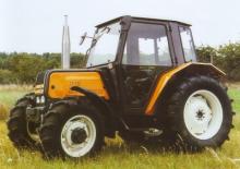 2WD traktori Renault 50-12 LB
