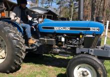 2WD traktori Ford-NH 5030
