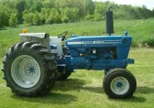2WD traktori Ford-NH 5600