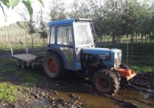 2WD traktori Eicher 666 VC