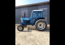 2WD traktori Ford-NH 6710
