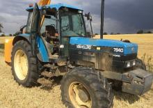 2WD traktori Ford-NH 7840
