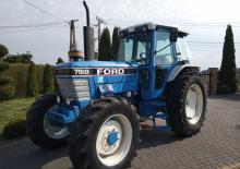 2WD traktori Ford-NH 7910