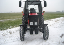2WD traktori Belarus 800