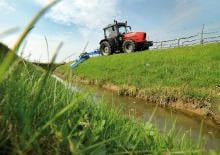 4WD traktori DEUTZ-FAHR Agrofarm G 410