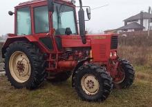 2WD traktori Belarus MTZ-102