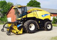 4WD krmni kombajni New Holland FR 9050