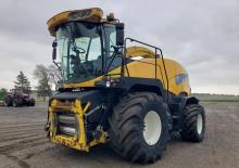 4WD krmni kombajni New Holland FR 9090