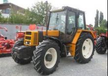 4WD traktori Renault 103-14