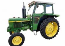 4WD traktori John Deere 1130