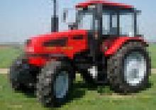 4WD traktori Belarus 1221.3