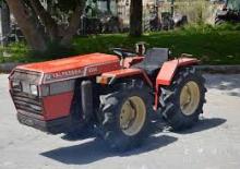 4WD traktori Valpadana 2536 Synchro RS