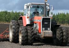 4WD traktori Massey Ferguson 2680