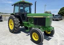 4WD traktori John Deere 2955