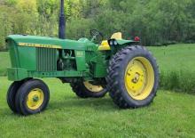 4WD traktori John Deere 3010