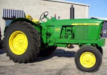 4WD traktori John Deere 3020