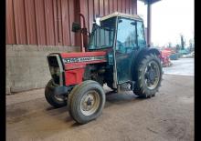 4WD traktori Massey Ferguson 374S