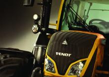 4WD traktori Fendt 413 Vario