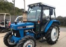 4WD traktori Ford-NH 4130 A