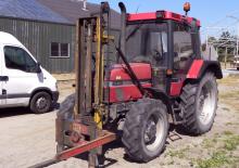 4WD traktori Case IH 4230
