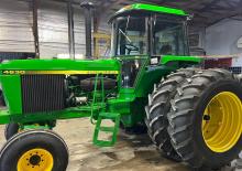 4WD traktori John Deere 4630