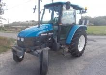 4WD traktori Ford-NH 4635 A Split