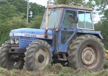 4WD traktori Leyland 472