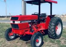 4WD traktori Case IH 495