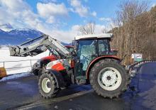 4WD traktori Steyr 495 Profi 1