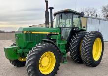 4WD traktori John Deere 4955