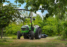 4WD traktori DEUTZ-FAHR 5070 DF Keyline