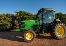 4WD traktori John Deere 5080EN