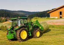 4WD traktori John Deere 5090 M