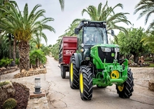 4WD traktori John Deere 5105GF