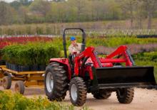4WD traktori Mahindra 5545