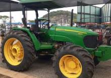 4WD traktori John Deere 5625