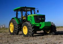 4WD traktori John Deere 6095B