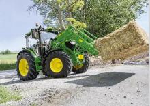 4WD traktori John Deere 6110R