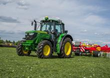 4WD traktori John Deere 6130 M