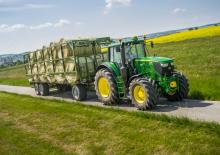 4WD traktori John Deere 6175M