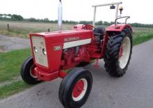4WD traktori International Harvester 624