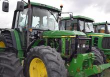 4WD traktori John Deere 6410 SE