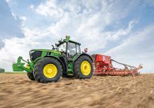 4WD traktori John Deere 6R 215