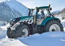 4WD traktori Arbos 7260