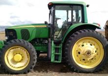 4WD traktori John Deere 7420